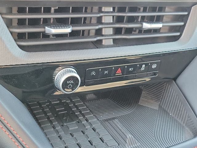 Certified 2025 Ford Explorer ST AWD/4WD image 15