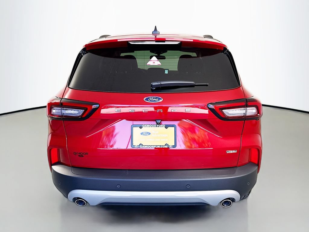 Certified 2026 Ford Escape SE FWD image 11