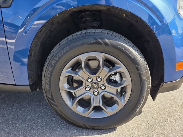 Certified 2023 Ford Maverick XLT image 11