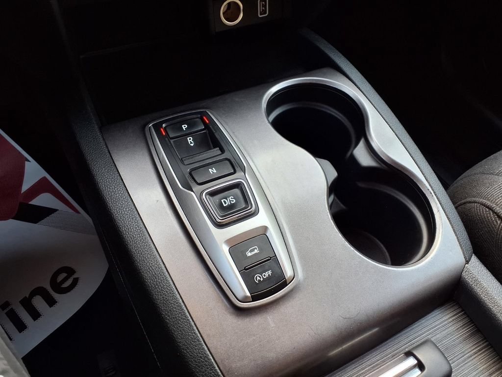 Used 2021 Honda Pilot EX image 15