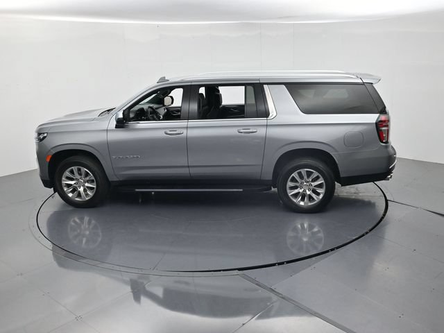 Used 2024 Chevrolet Suburban Premier AWD/4WD image 48