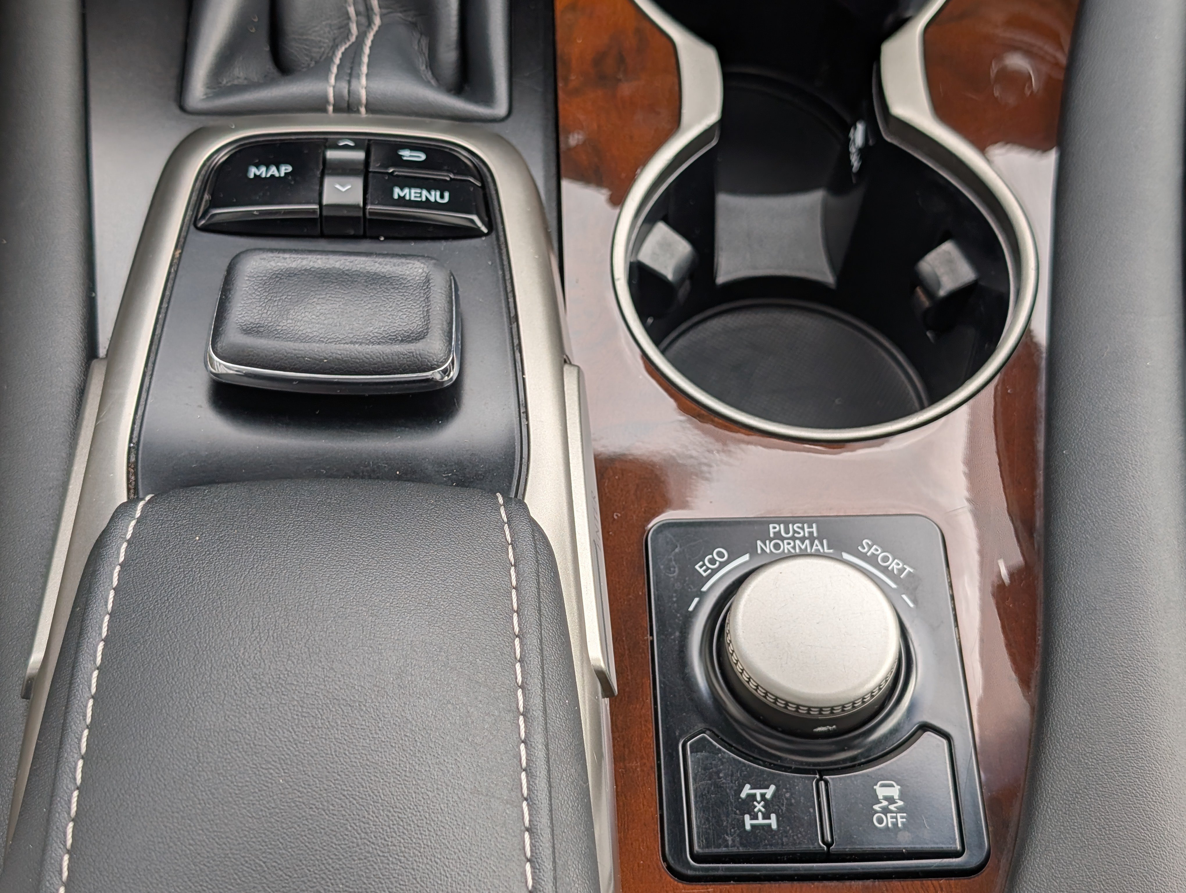 Used 2019 Lexus RX 350 AWD w/ Navigation Package image 28