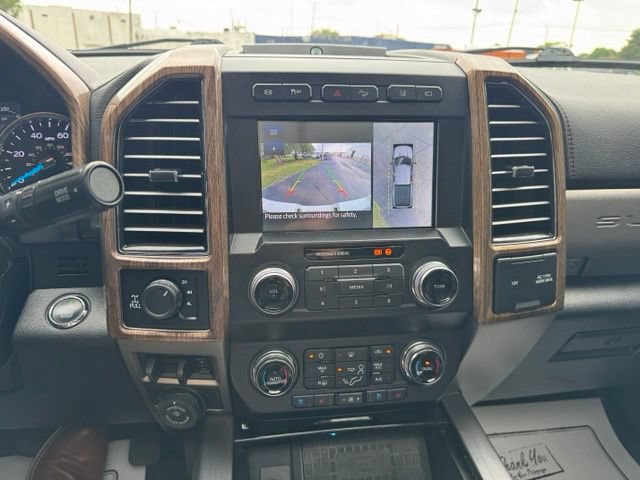 Certified 2021 Ford F250 Platinum w/ FX4 Off-Road Package AWD/4WD image 22
