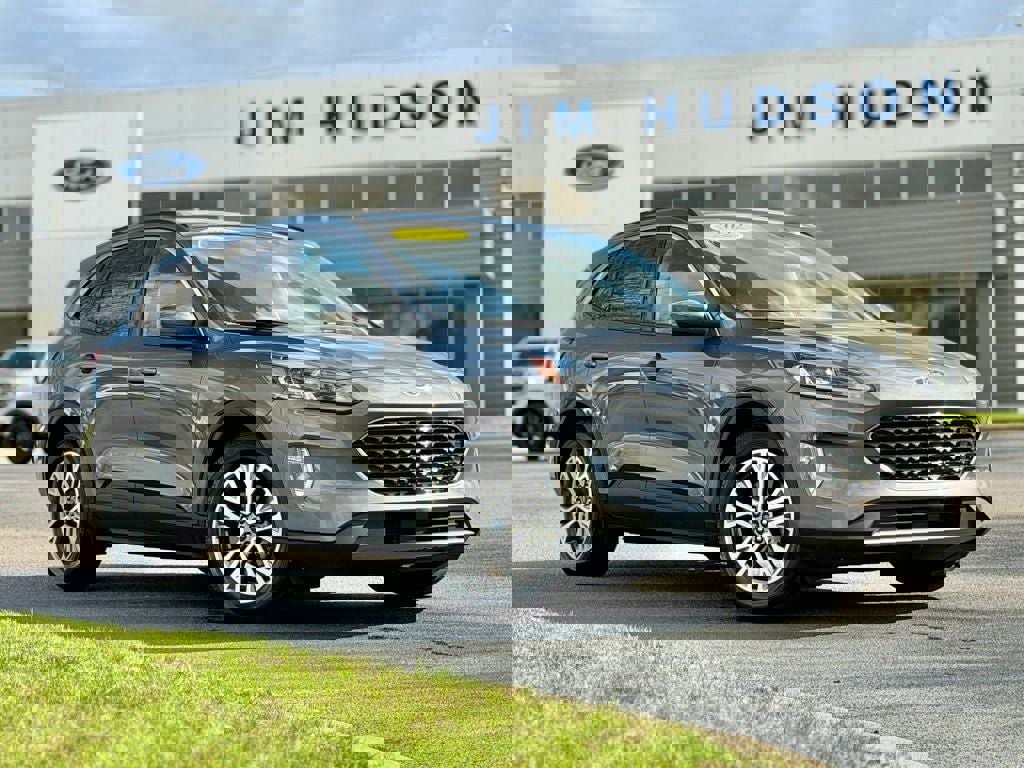 Certified 2022 Ford Escape SEL image 2