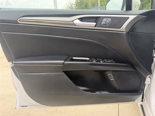 Certified 2020 Ford Fusion SEL FWD image 10