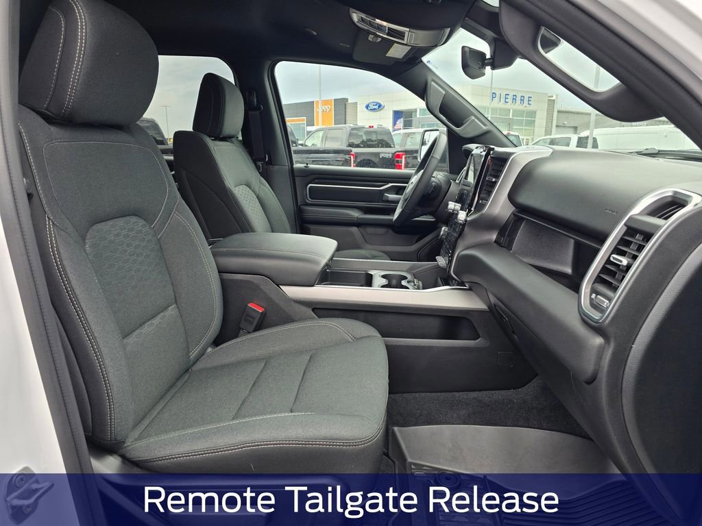 Used 2026 RAM 1500 Big Horn AWD/4WD image 16