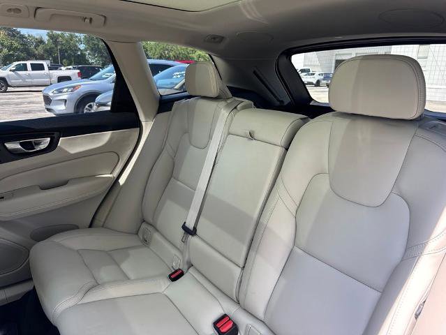 Used 2023 Volvo XC60 B5 Ultimate w/ Climate Package AWD/4WD image 11