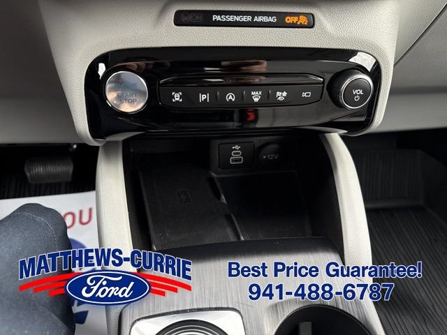 Certified 2025 Ford Escape Platinum w/ Premium Technology Package AWD/4WD image 20