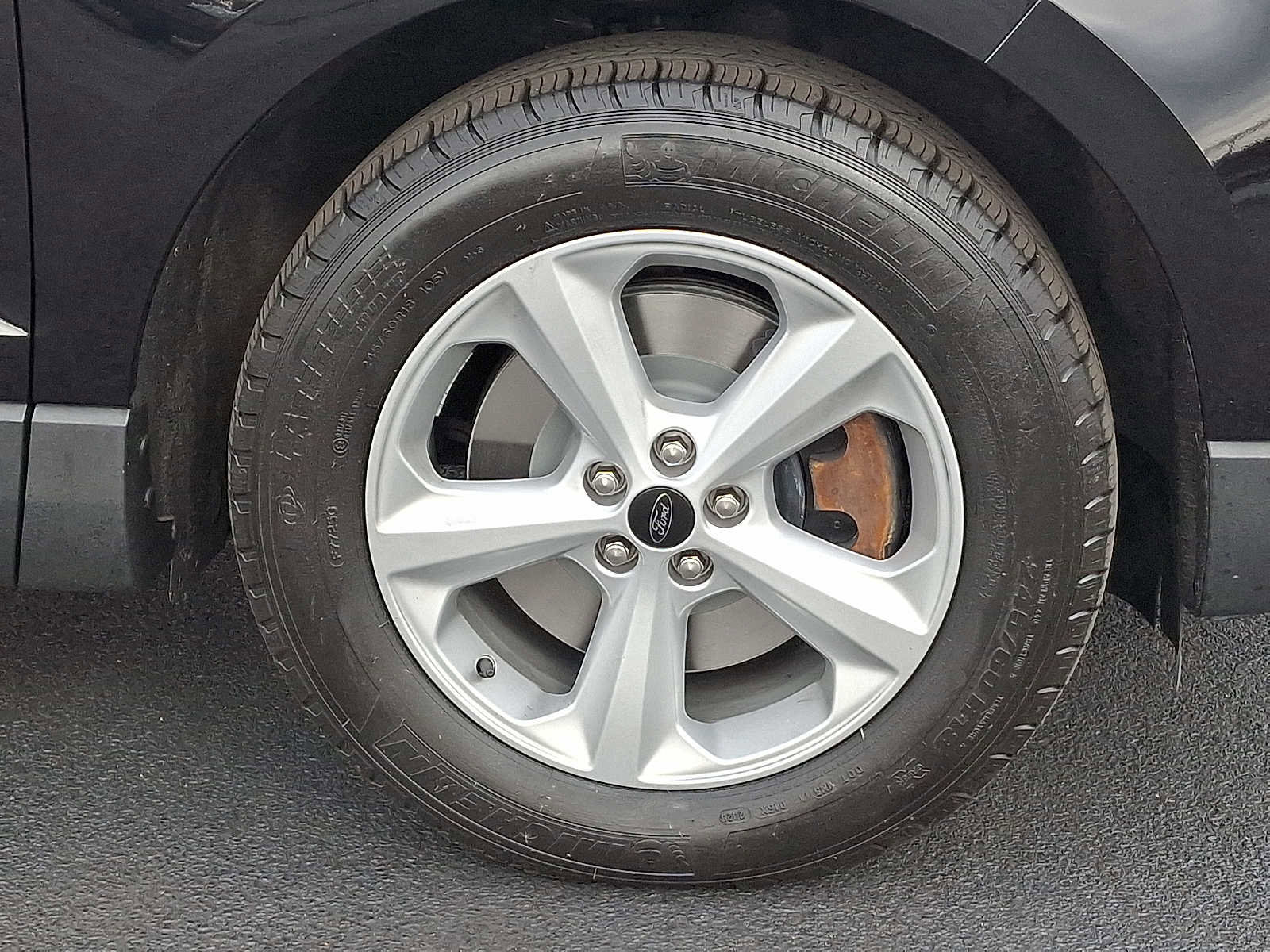 Certified 2024 Ford Edge SE image 8