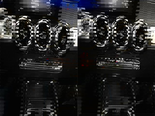 Used 2023 Mercedes-Benz GLB 250 BASE 4MATIC image 10