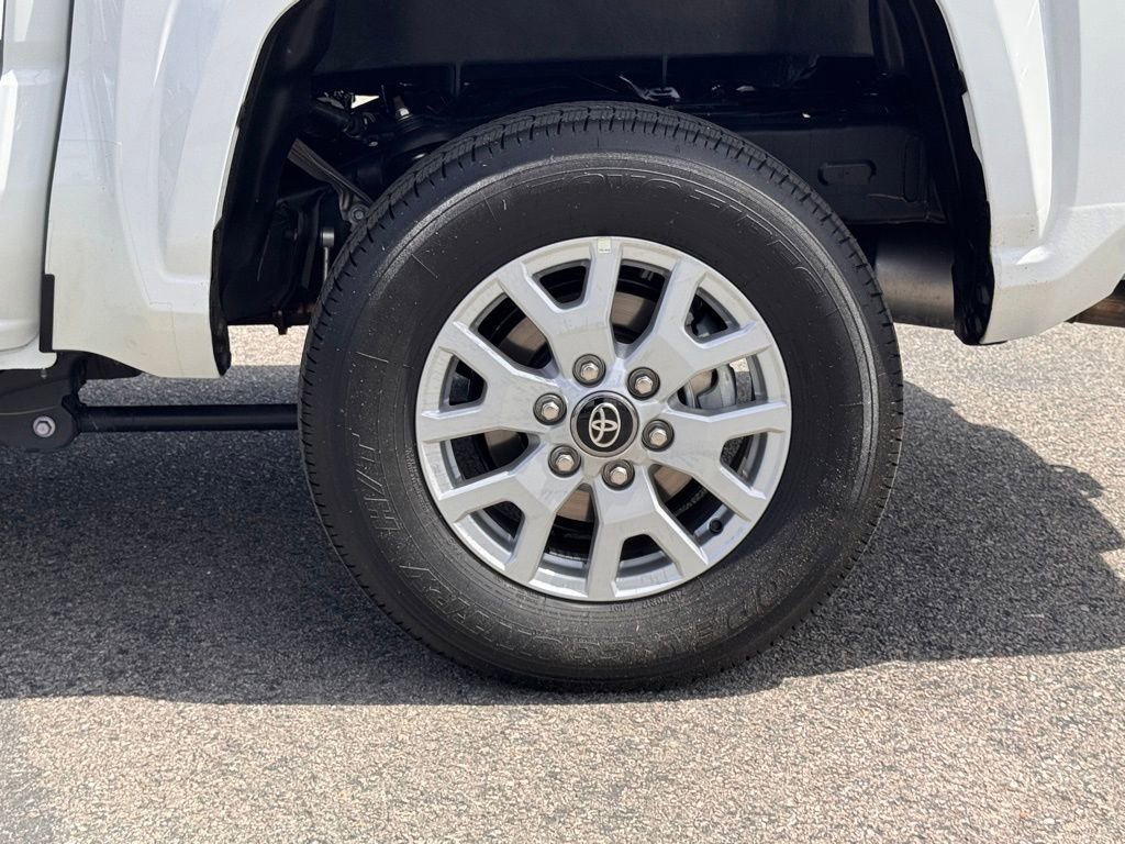 Used 2025 Toyota Tacoma SR5 image 14