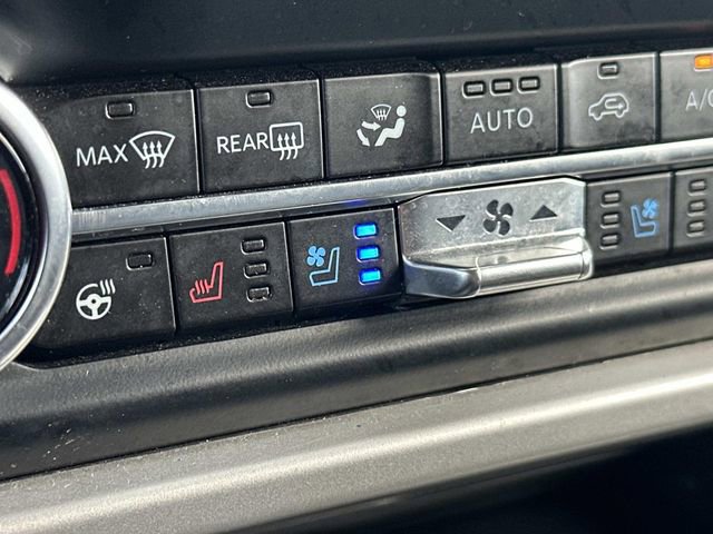 Certified 2024 Ford Expedition Max XLT image 30