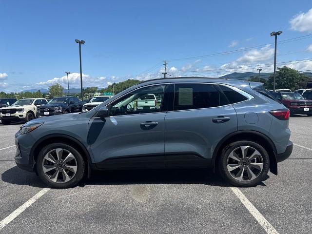 Certified 2023 Ford Escape Platinum w/ Premium Technology Package AWD/4WD image 6