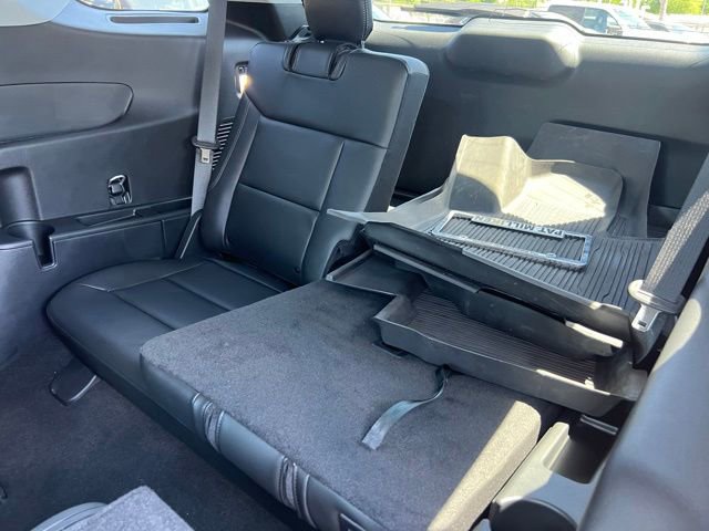 Certified 2024 Ford Explorer XLT w/ Equipment Group 202A AWD/4WD image 21