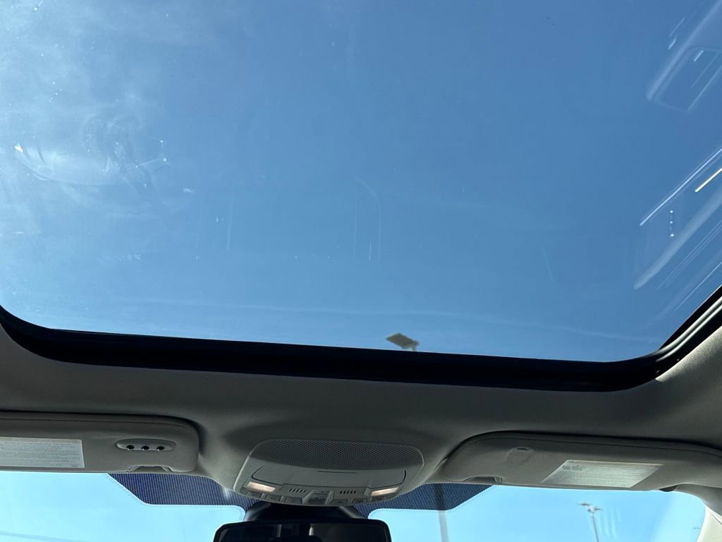 Certified 2024 Ford Edge SEL w/ Convenience Package image 16