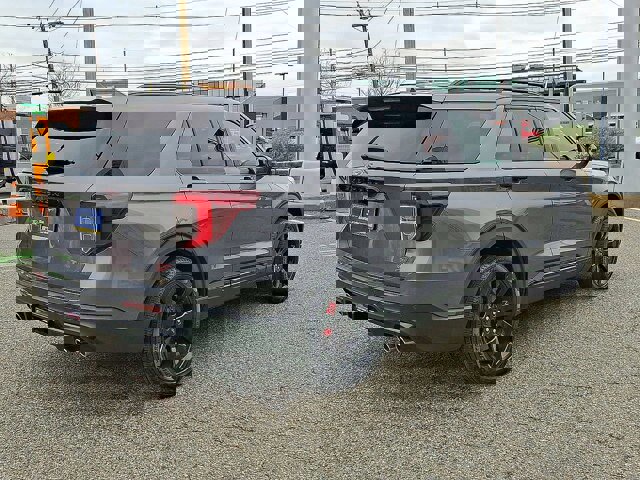 Certified 2023 Ford Explorer ST w/ Equipment Group 401A image 8