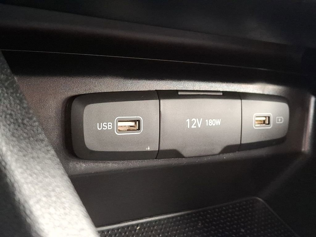 Used 2023 Hyundai Santa Cruz SEL image 23