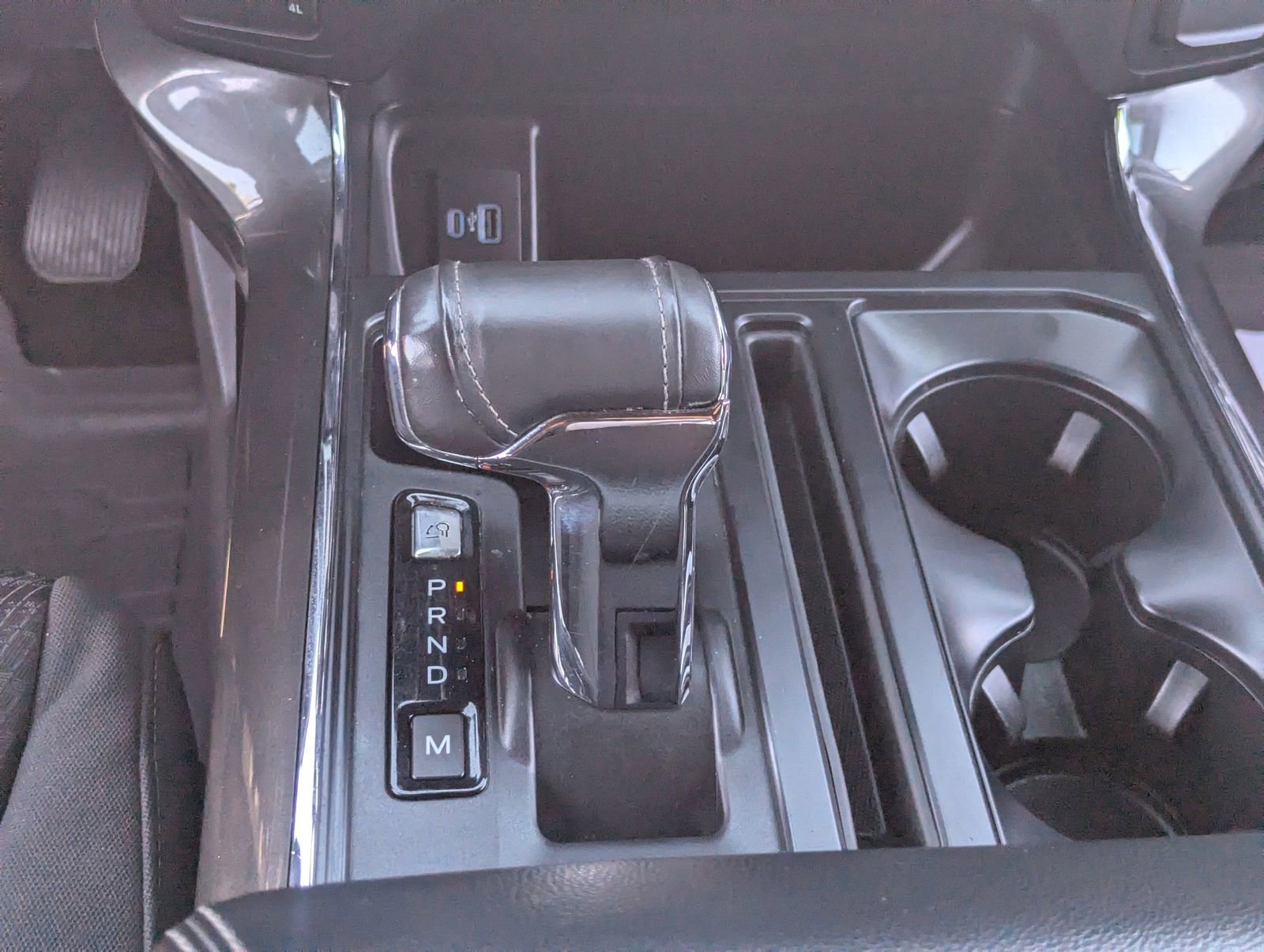 Certified 2023 Ford F150 XLT w/ Equipment Group 302A High image 21