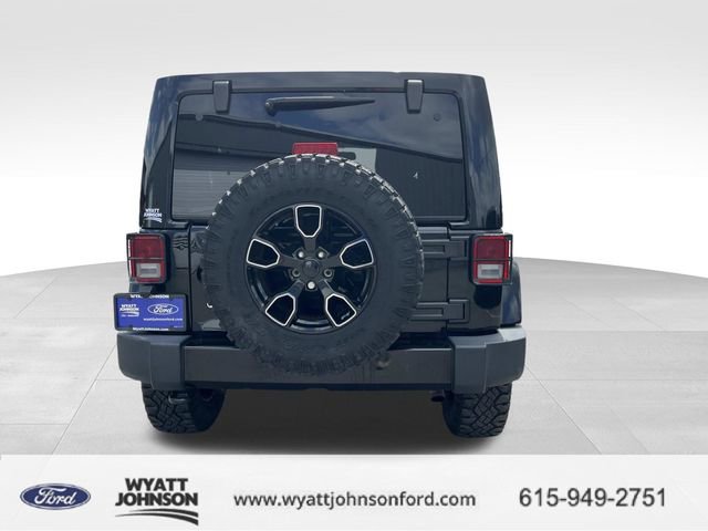 Used 2017 Jeep Wrangler Unlimited Sahara AWD/4WD image 4