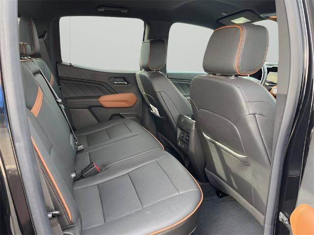 Used 2023 GMC Canyon AT4 w/ AT4 Premium Package image 18