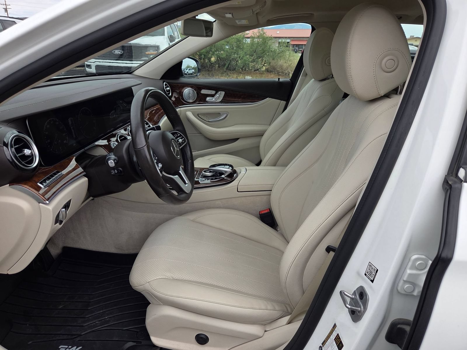 Used 2020 Mercedes-Benz E 450 4MATIC Wagon image 11