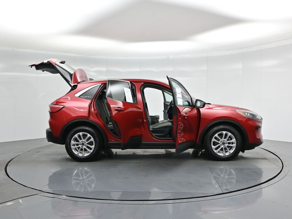 Certified 2022 Ford Escape SE w/ Convenience Package image 5