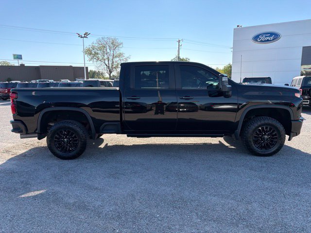 Used 2022 Chevrolet Silverado 2500 LTZ w/ LTZ Plus Package AWD/4WD image 4