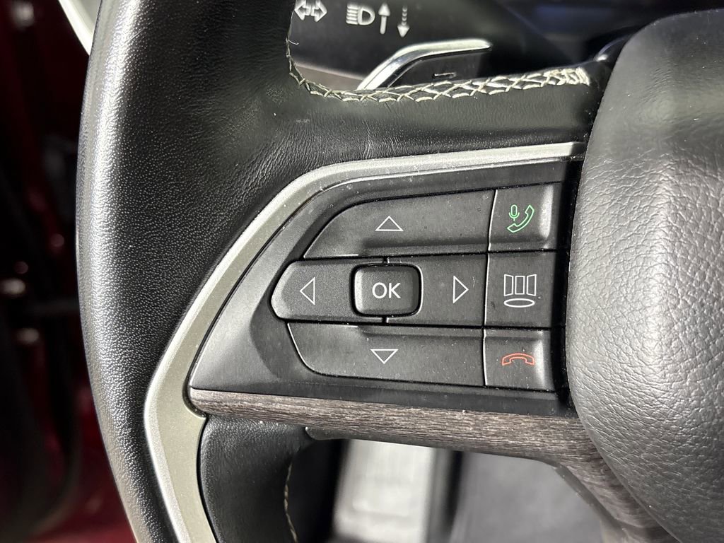 Used 2021 Jeep Grand Cherokee L Limited AWD/4WD image 17