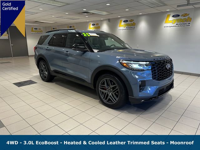Certified 2025 Ford Explorer ST AWD/4WD image 1