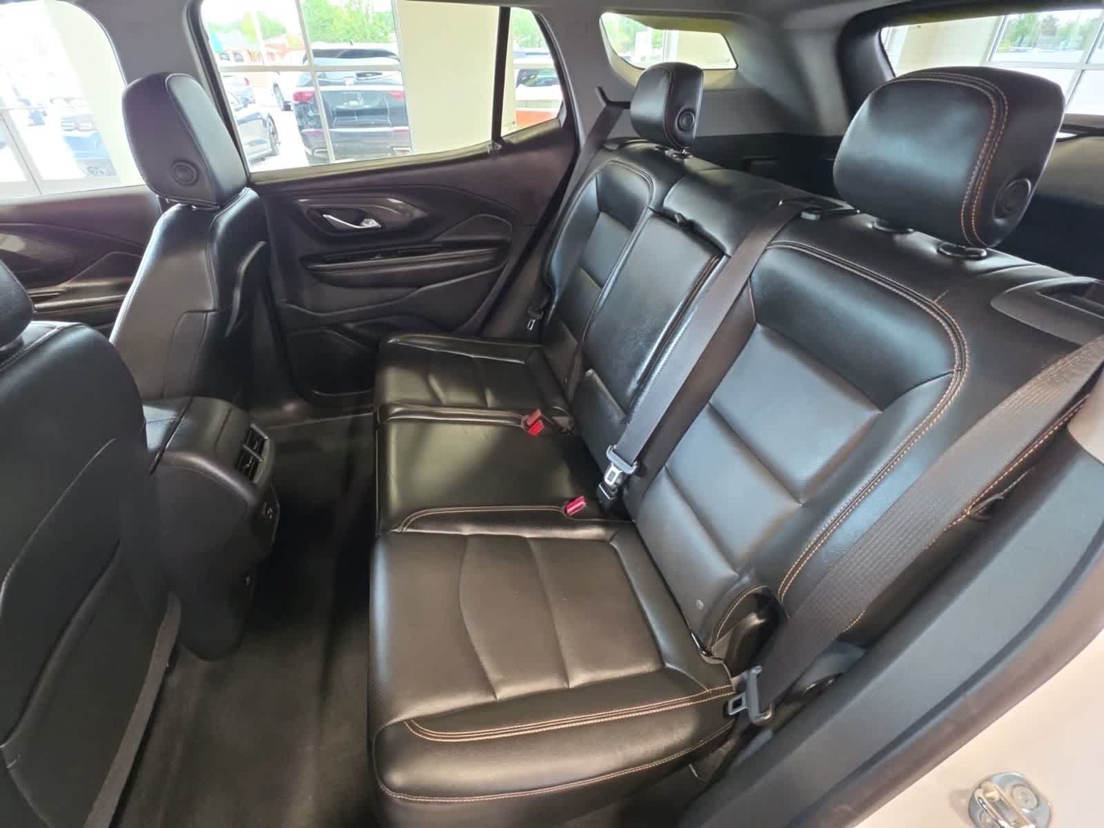 Used 2019 GMC Terrain SLT w/ Preferred Package AWD/4WD image 35
