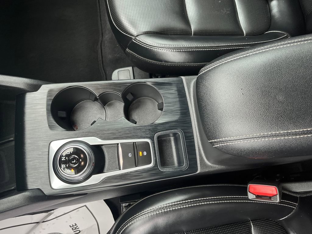 Certified 2023 Ford Escape Platinum AWD/4WD image 28