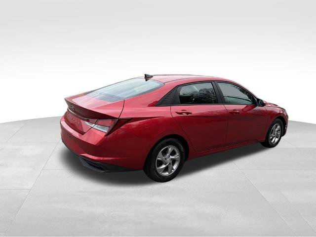 Used 2021 Hyundai Elantra SE w/ Cargo Package FWD image 8