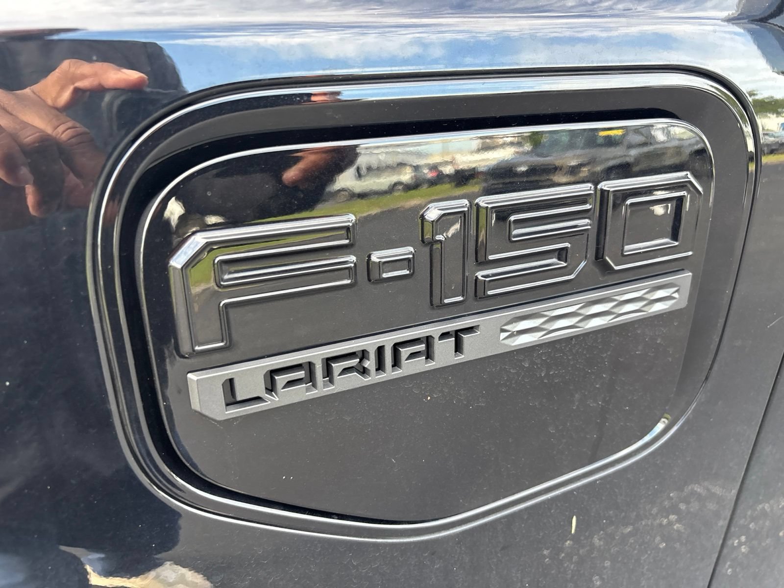 Certified 2023 Ford F150 Lightning Lariat w/ Tow Technology Package AWD/4WD image 4