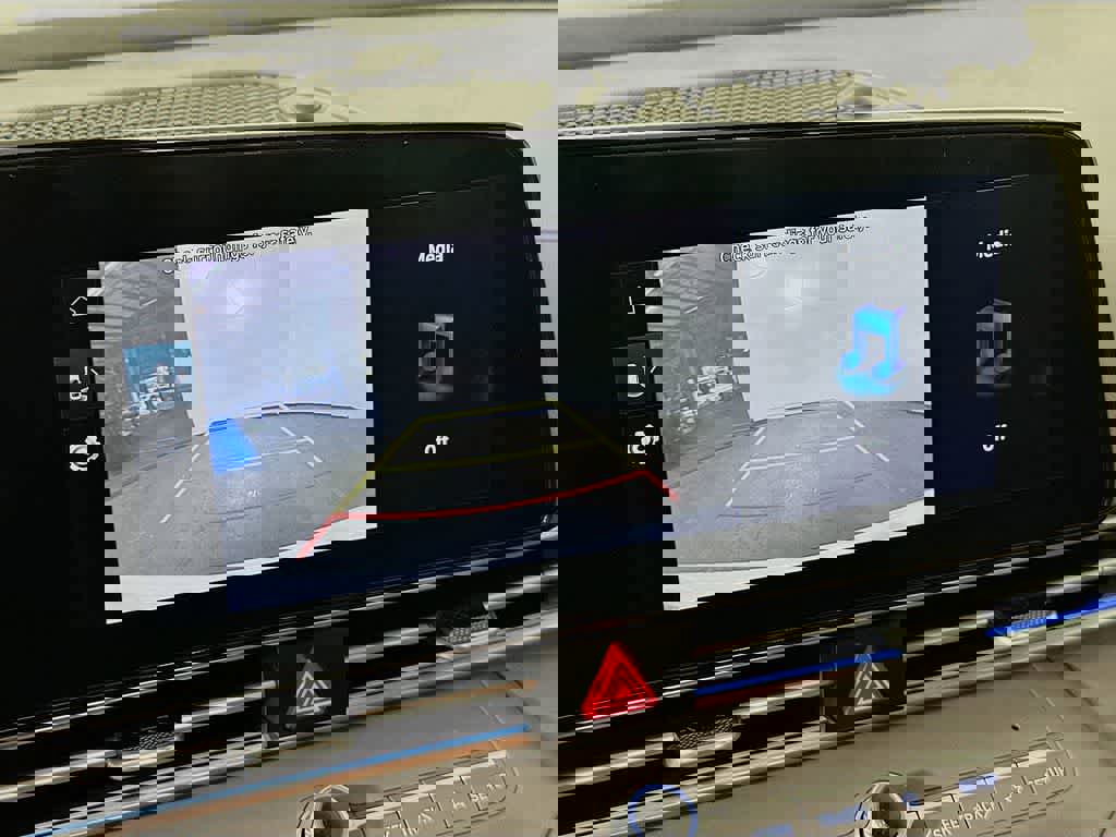 Used 2024 Hyundai Elantra SEL image 27