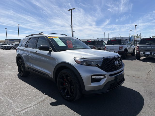 Certified 2023 Ford Explorer ST AWD/4WD image 4