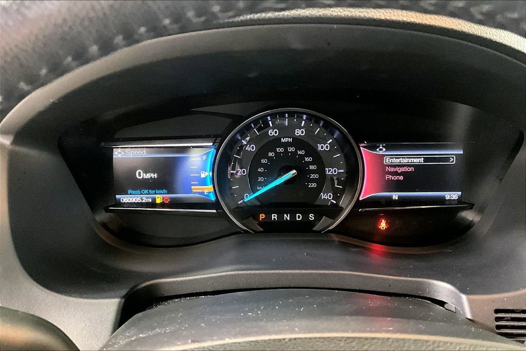Certified 2019 Ford Explorer XLT w/ Equipment Group 202A FWD image 15
