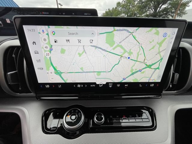 Certified 2025 Ford Expedition Active AWD/4WD image 21