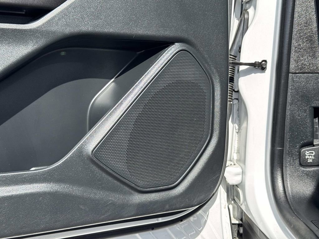 Certified 2021 Ford Explorer 2WD image 18