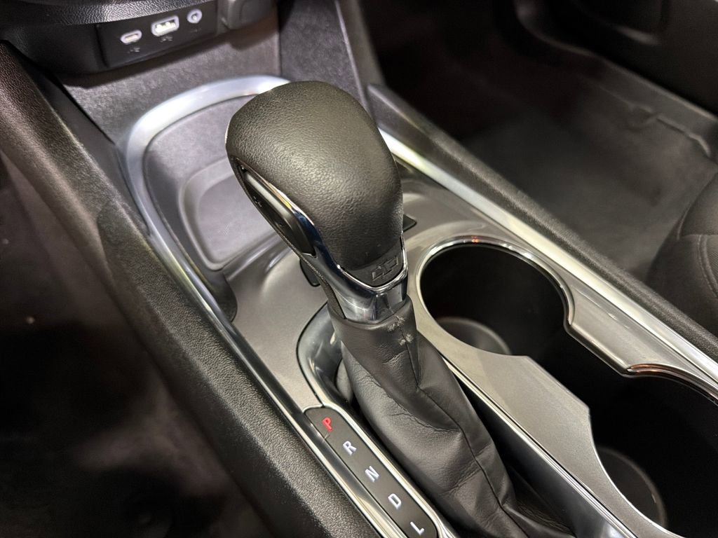 Used 2023 Chevrolet Malibu LT image 28