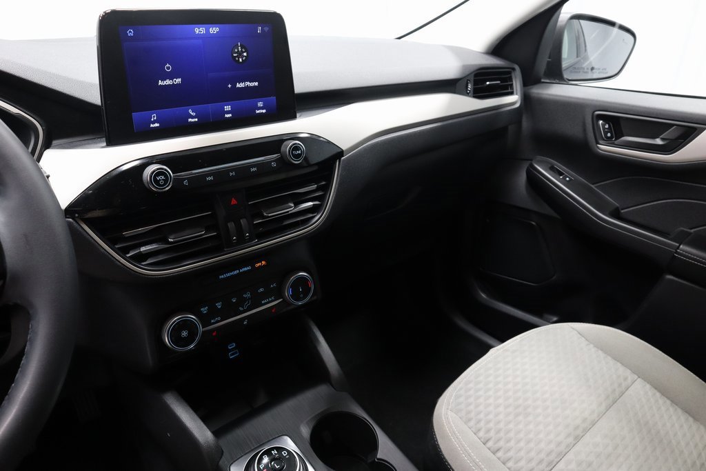 Certified 2022 Ford Escape SE w/ Cold Weather Package image 31