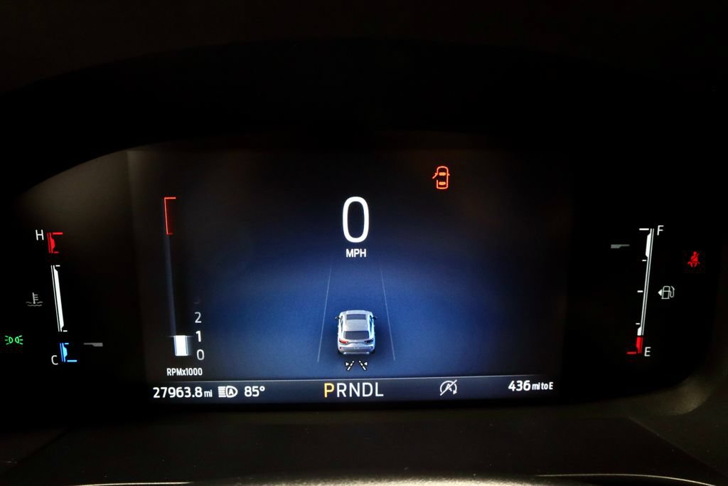 Certified 2025 Ford Escape ST-Line AWD/4WD image 28