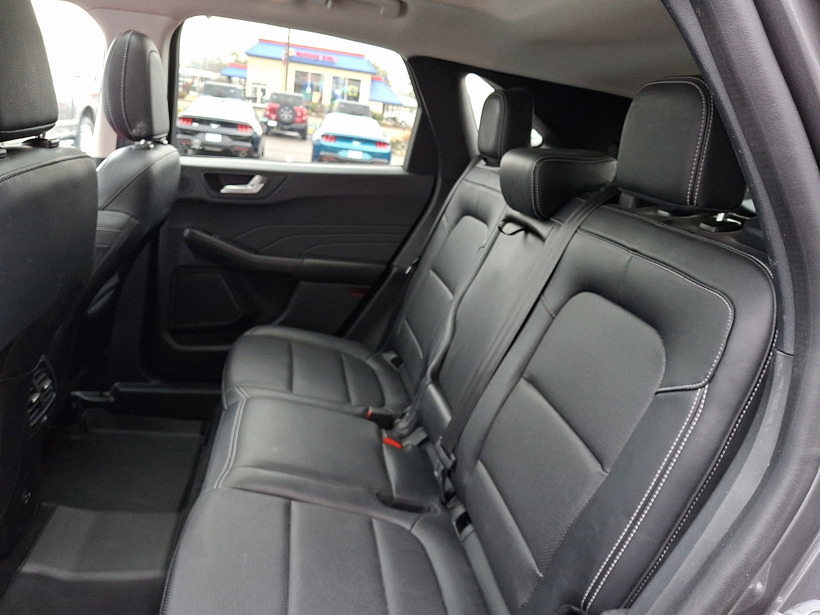 Certified 2021 Ford Escape SEL w/ Technology Package image 10