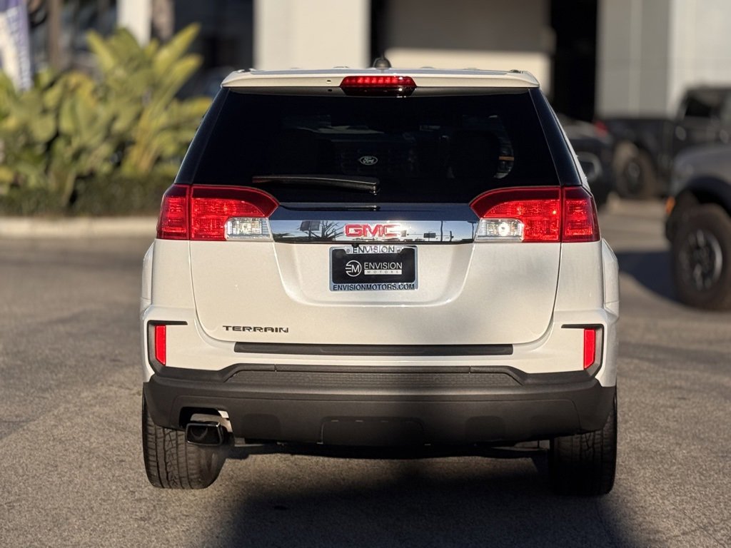 Used 2017 GMC Terrain SLE image 11