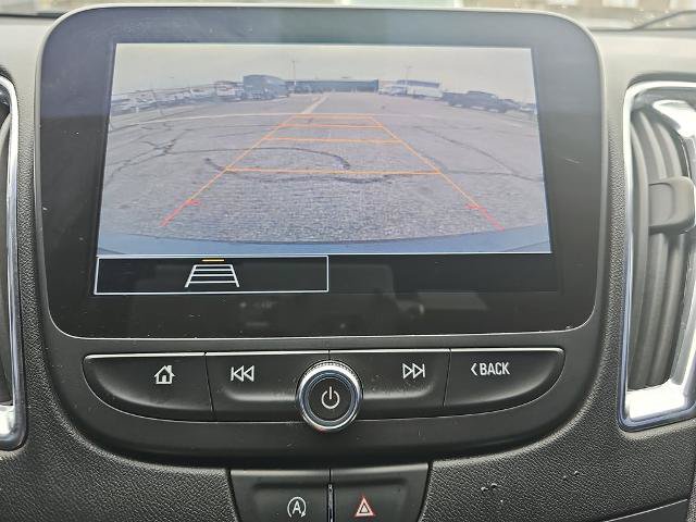 Used 2021 Chevrolet Malibu LT FWD image 21