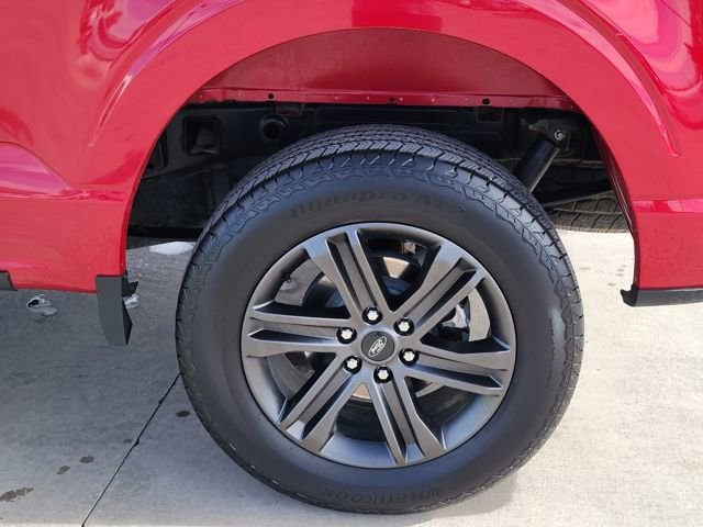 Certified 2022 Ford F150 XLT w/ Equipment Group 302A High image 13