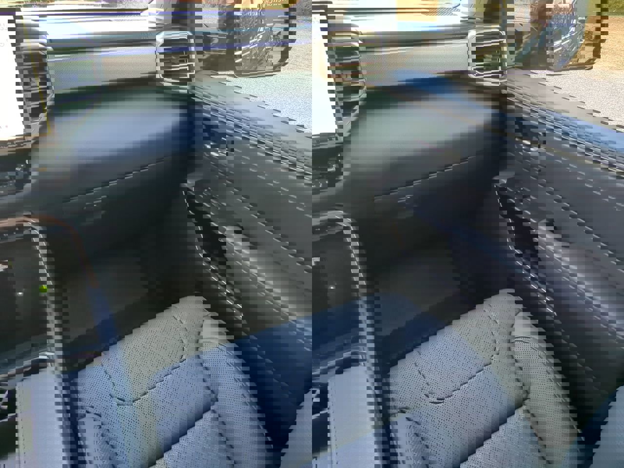 Used 2023 Toyota Tundra Limited image 15