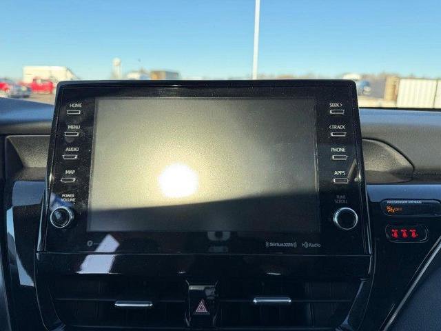 Used 2022 Toyota Camry XSE w/ Cold Weather Package image 15