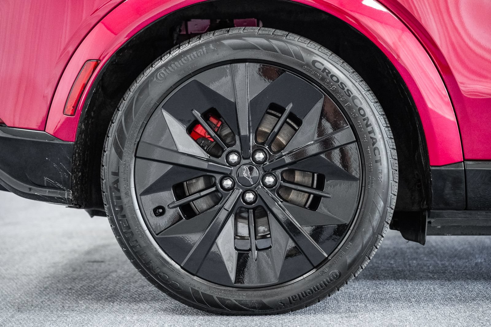 Certified 2025 Ford Mustang Mach-E GT AWD/4WD image 18