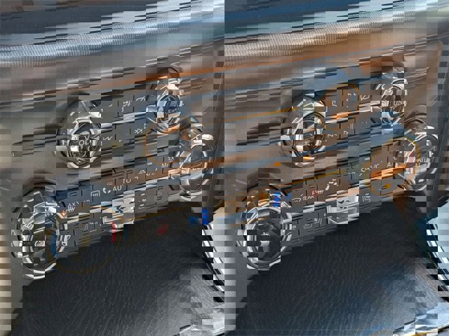 Certified 2022 Ford F150 Platinum w/ Equipment Group 701A High image 21