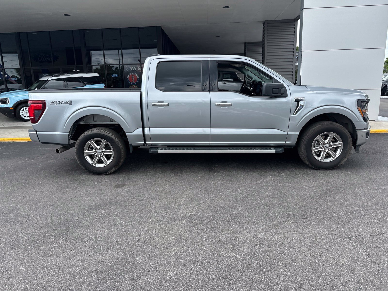Certified 2025 Ford F150 XLT w/ Equipment Group 301A Standard AWD/4WD image 3